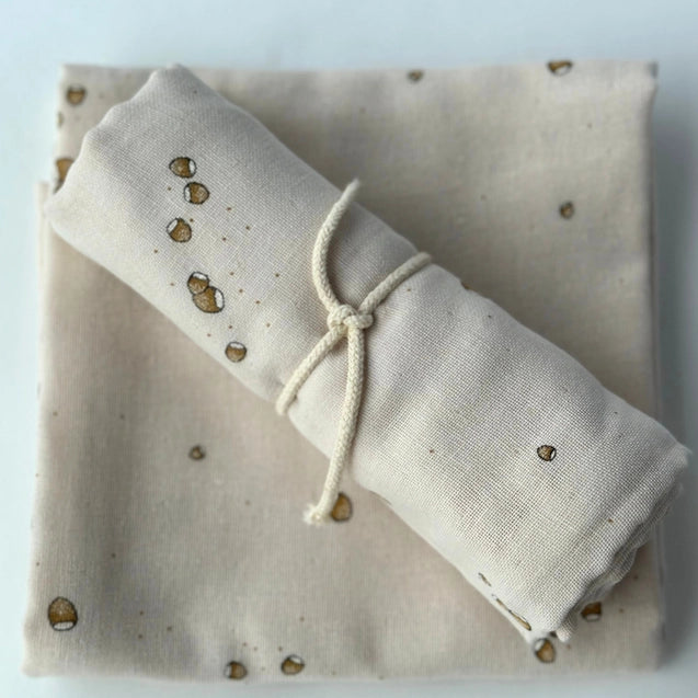 Mulltuch Haselnüsse Biobaumwolle