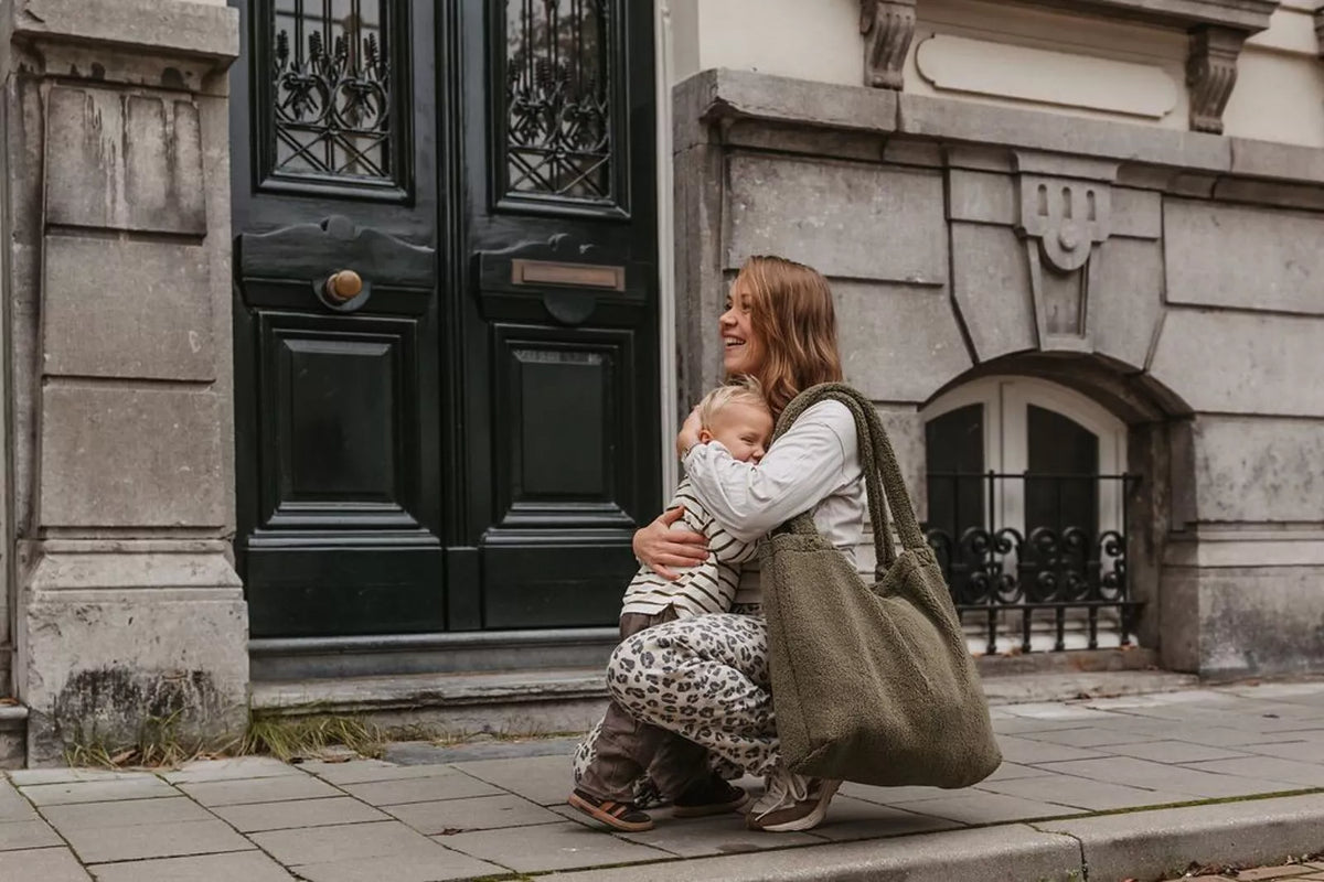 XL Teddy Mom Bag  – Oliv