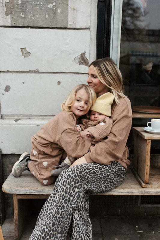 MUM Sweater l Grand Amore