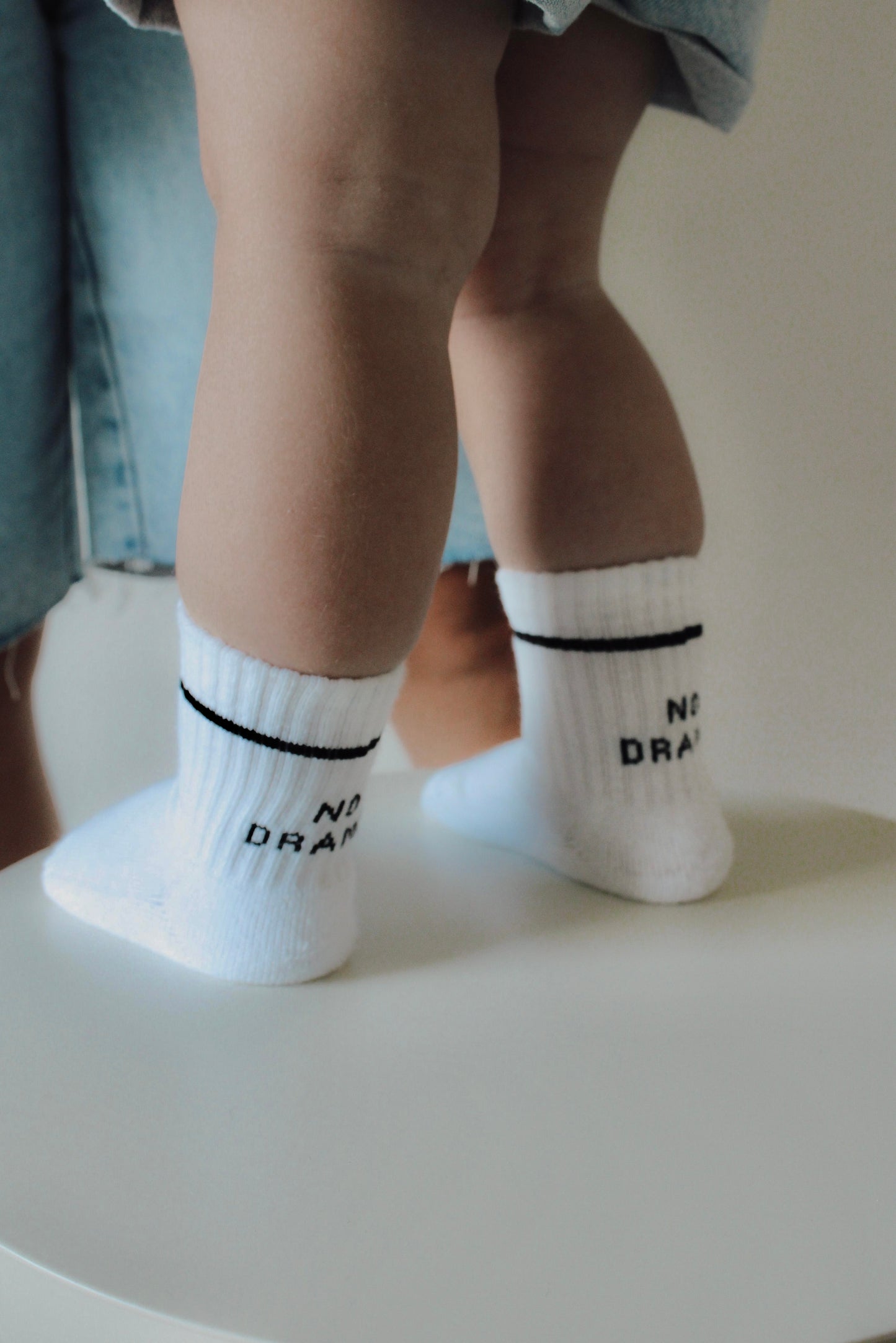 NO DRAMA Socken Mini